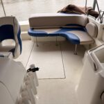 2003 Glastron 215 DX deckboat 3